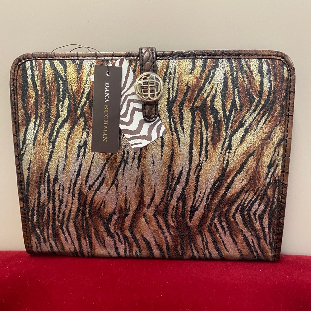 NWT Dana Buchman Tablet Cover